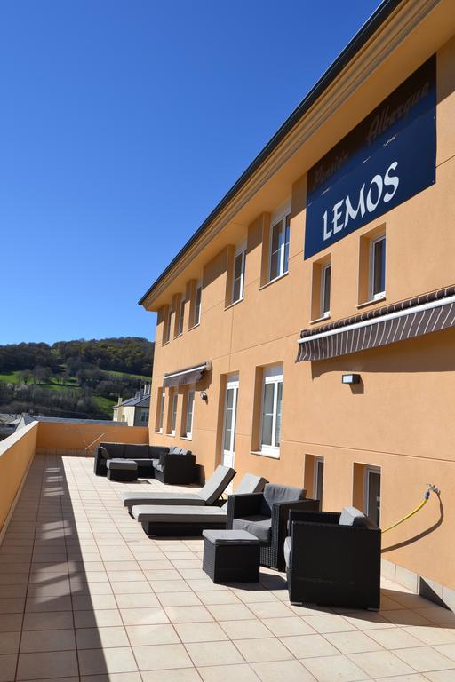 Pension-Albergue Lemos Tríacastela Exteriör bild